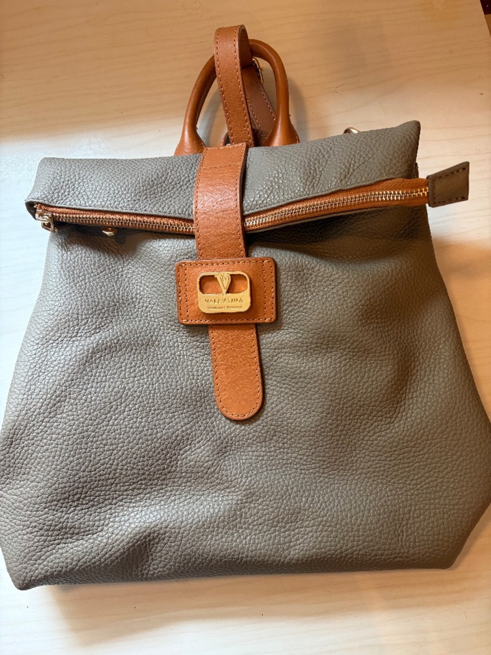 Valentina leather sling bag